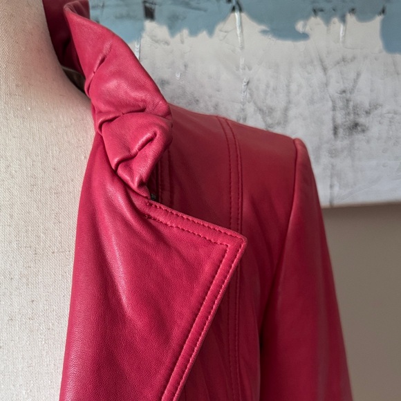 Elie Tahari Women's Red Leather Jacket Size Small - Picture 5 of 16